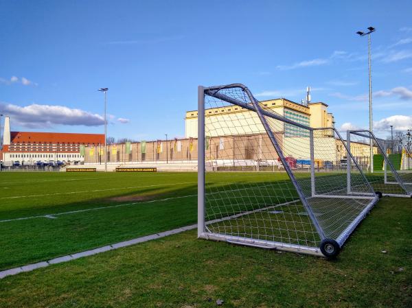 AOK PLUS Walter-Fritzsch-Akademie - Dresden-Friedrichstadt