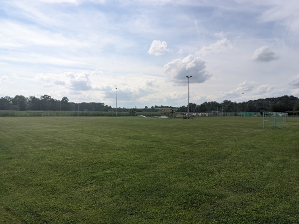 Sportanlage Jahnstraße - Platz am Parkplatz - Bermatingen