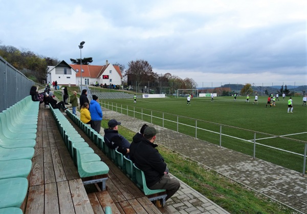 Kossuth Lajos utcai Sportpálya - Tihany