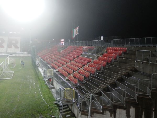 Dunaújváros Stadion - Dunaújváros