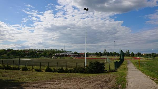 Dr.-Fritz-Fröhlich-Stadion Nebenplatz - Regis-Breitlingen