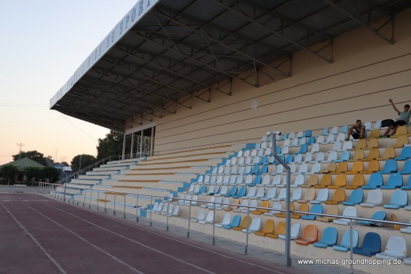 Alpamish stadioni - Termez