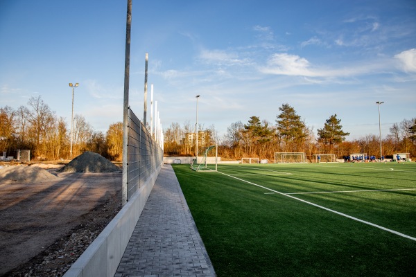 Gustav-Schickedanz-Stadion Nebenplatz 3 - Fürth/Mittelfranken-Oberfürberg