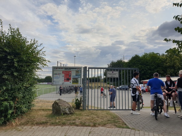 Sportplatz Reichensteinstraße - Troisdorf-Kriegsdorf