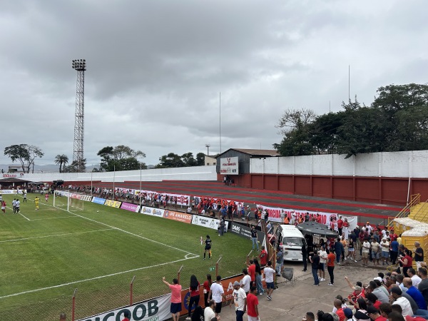 Estadio Israel Pinheiro - Itabira, MG