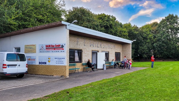 Sportplatz Wierschem - Wierschem