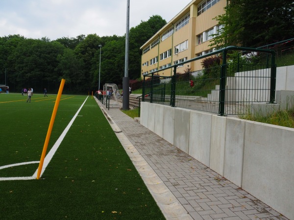 Stadion Reinshagen Nebenplatz 2 - Remscheid-Reinshagen