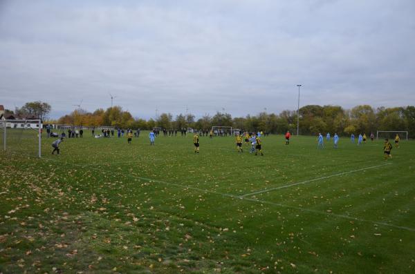 Stadion am Wald Nebenplatz - Lucka