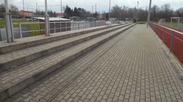 Willy-Tröger-Stadion Nebenplatz - Pirna