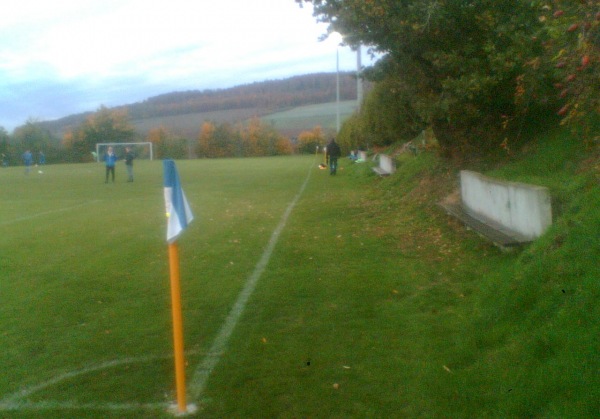 Sportplatz an der Schule - Kalefeld-Sebexen