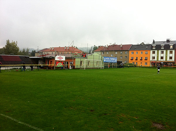 Stadion Karlovy Vary-Dvory - Karlovy Vary