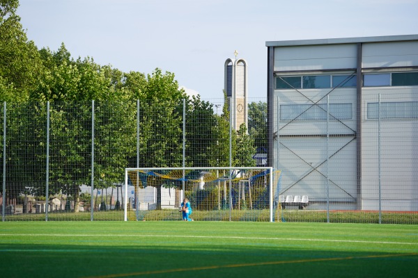 Sportanlage Hertzstraße - Siemensstadion Nebenplatz - Karlsruhe-Nordweststadt