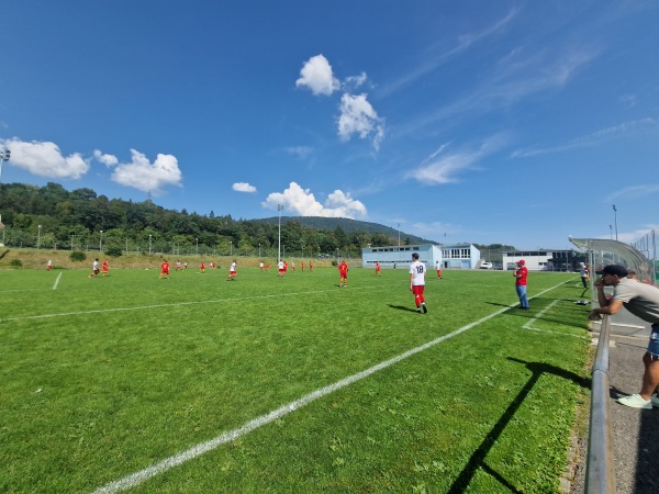 Stade de Pierre-à-Bot terrain B - Neuchâtel