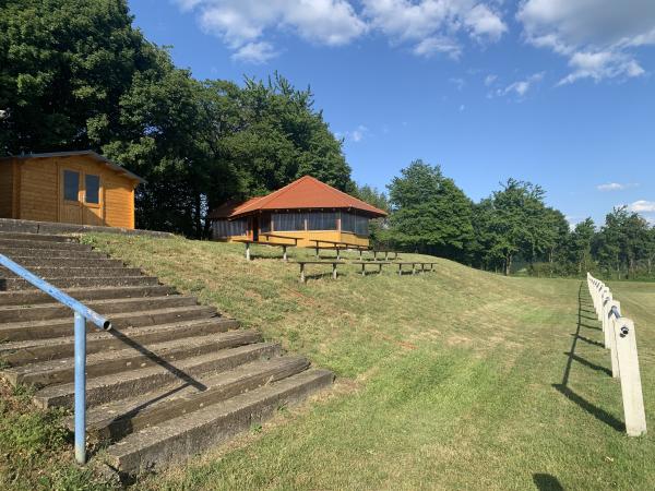 Sportplatz Am breiten Stein - Gedern-Mittel-Seemen