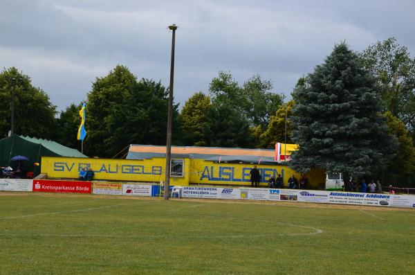 Sportplatz Am Schloßpark - Ausleben-Ottleben
