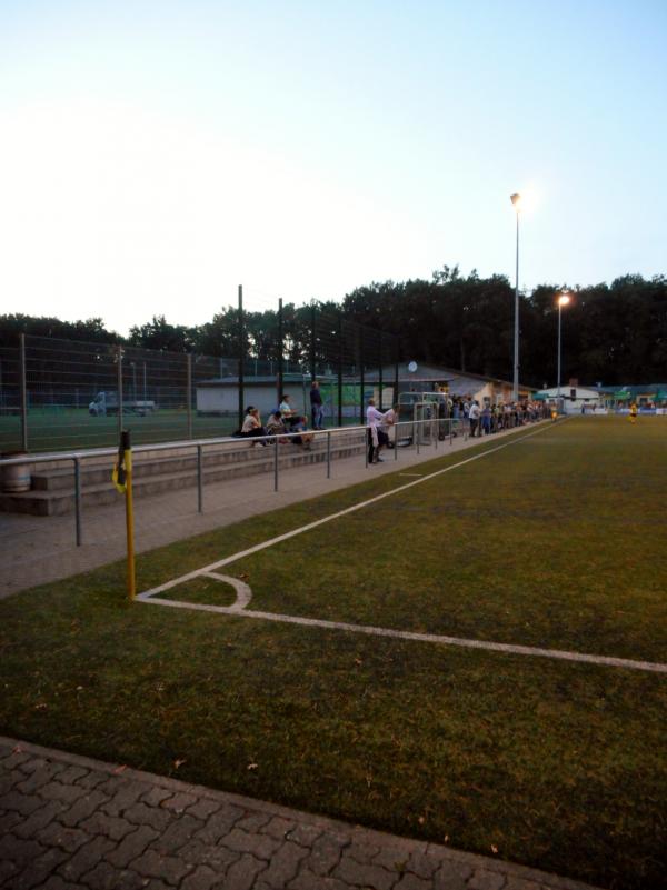 Friedrich Chomas Stadion am Eichelgarten - Haßloch