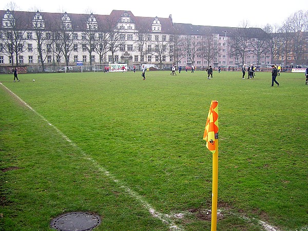 Karl-Möller-Sportplatz - Hamburg-Altona