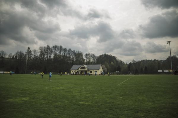 Neuer Sportplatz Berbersdorf - Striegistal-Berbersdorf