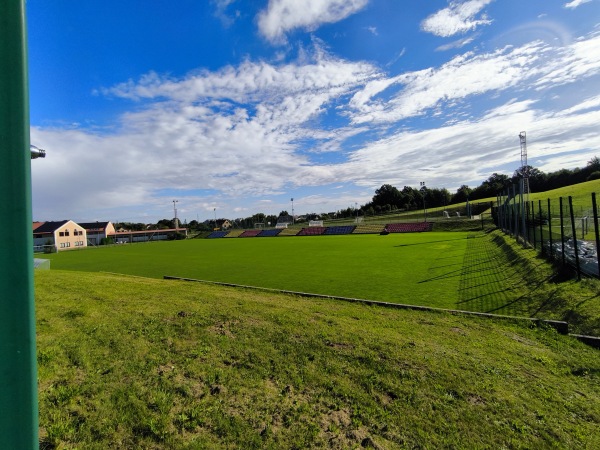 Arena Mistrzów Gniewino boczne boisko 1 - Gniewino