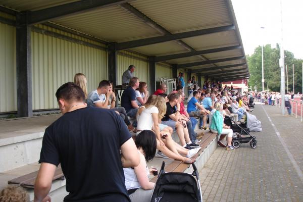 Stadion Am Park - Niestetal-Heiligenrode
