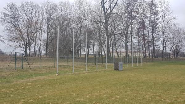 Sportplatz am Leinakanal - Emleben