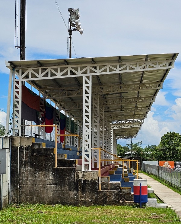 Estadio Comunal de Cariari - Cariari