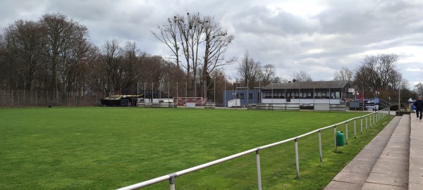 Bezirkssportanlage am Limmerbrunnen - Hannover-Limmer