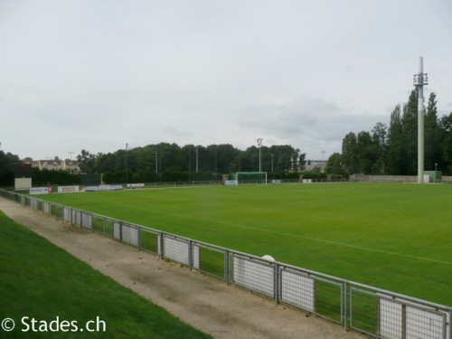 Stade Léo Lagrange - Sainte-Geneviève-des-Bois