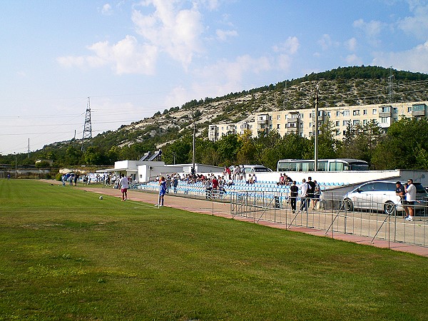 Stadion Kolos - Sakharnaya Golovka