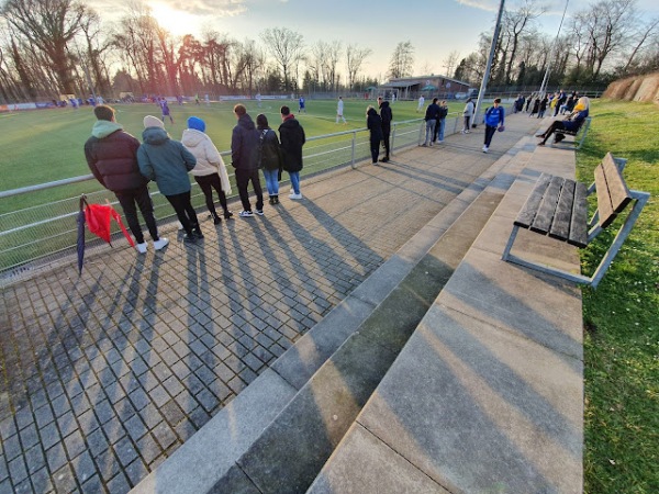 Sportplatz Neuhaus - Ratingen-Hösel