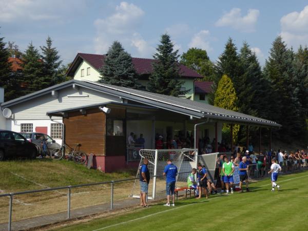 Sportplatz in der Dorfmitte - Limbach/Baden-Laudenberg