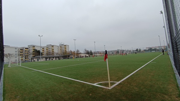 Ostbahn-XI-Platz Nebenplatz 2 - Wien