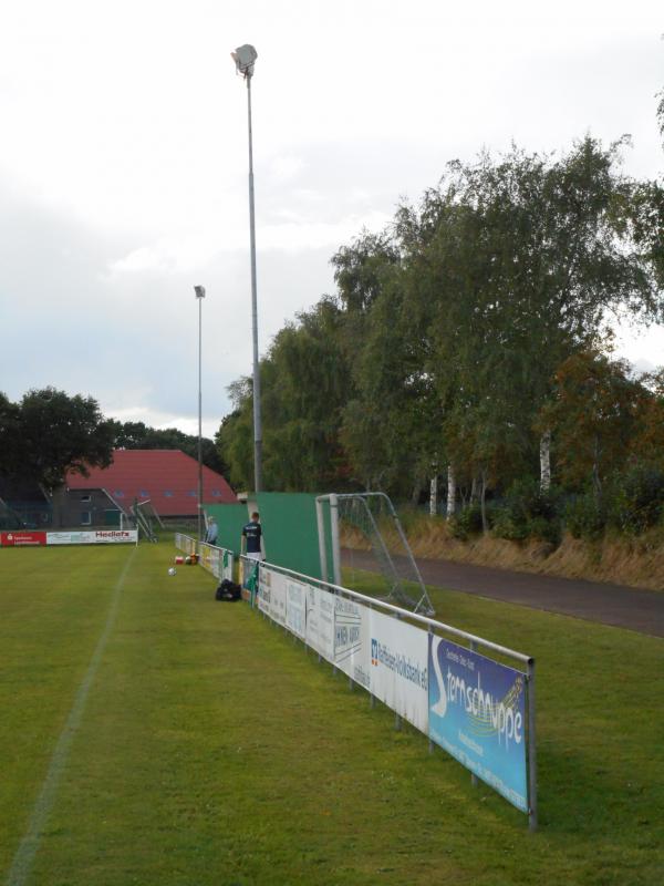 Sportplatz an der Schule - Dunum