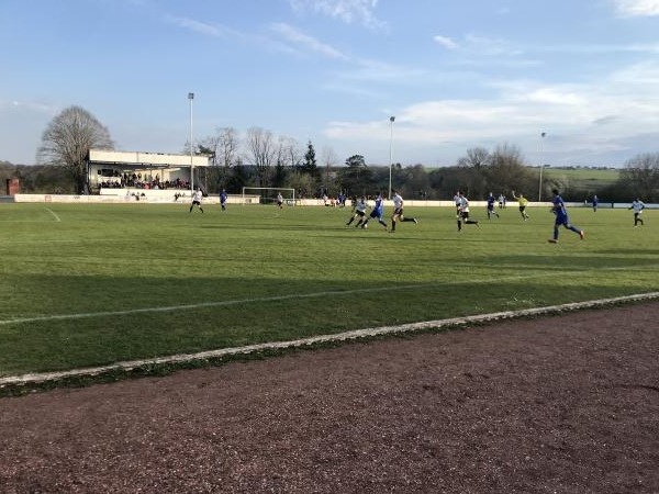 Petersbergstadion - Waldfischbach-Burgalben