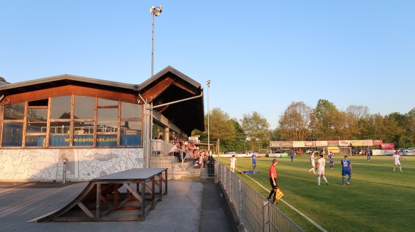 Franz Heuberger Stadion - Straß