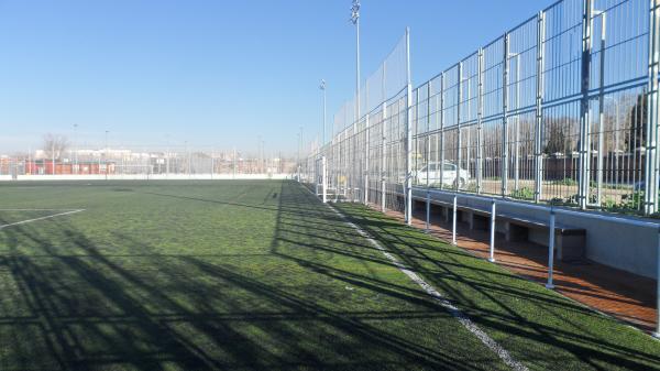 Campo de Fútbol Arroyo de la Media Legua - Madrid, MD