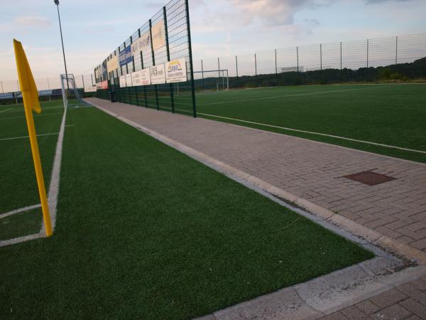 Sportplatz Opp Linde - Wuppertal-Linde