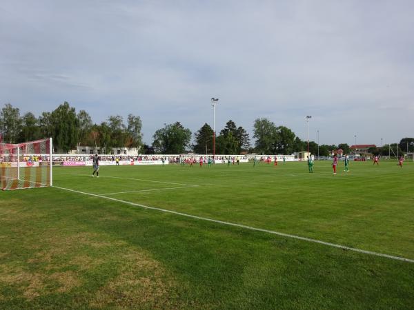 Sportplatz Neusiedl - Neusiedl an der Zaya