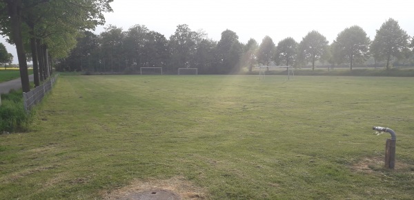 Sportplatz Hubertusstraße - Geilenkirchen-Tripsrath