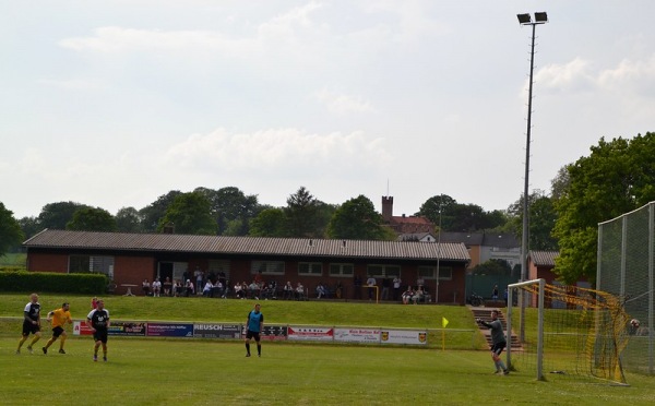 Sportplatz Friedrich-Ludwig-Jahn-Straße - Söhlde-Hoheneggelsen