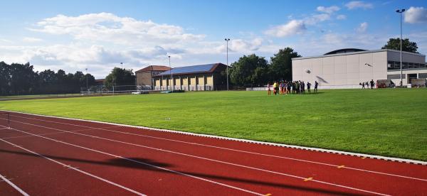 Bezirkssportanlage Planetenring - Garbsen