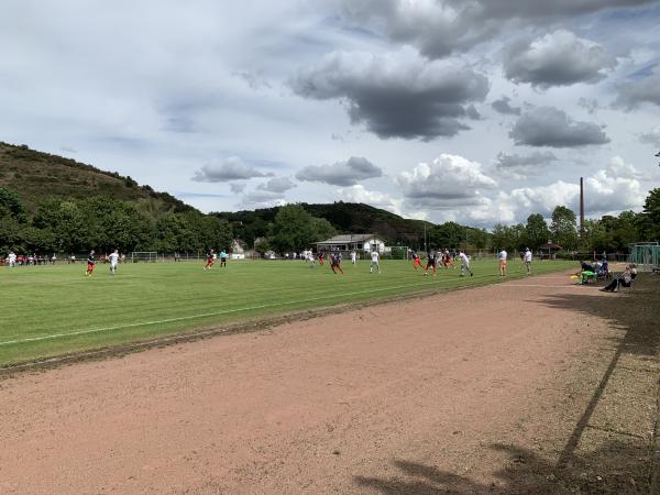 Sportplatz am Kaisergarten - Monzingen
