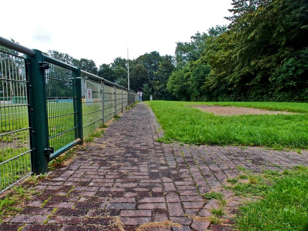 Sportplatz am Lichtturm - Solingen-Gräfrath