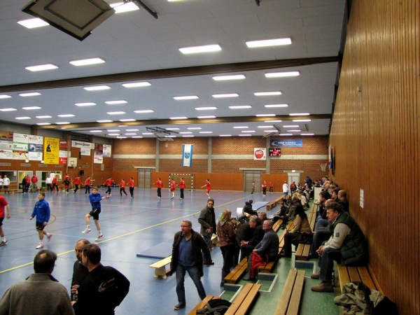Sporthalle der Otto-Hahn-Schule - Hanau-Kesselstadt