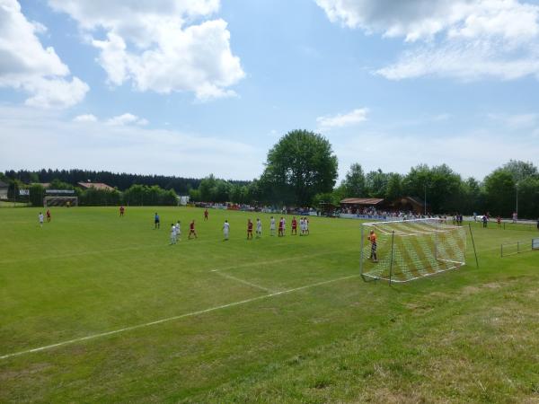 Stadion Goldener Steig - St. Oswald