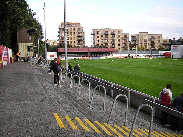 Dach der Gästetribüne abgerissen in 2020