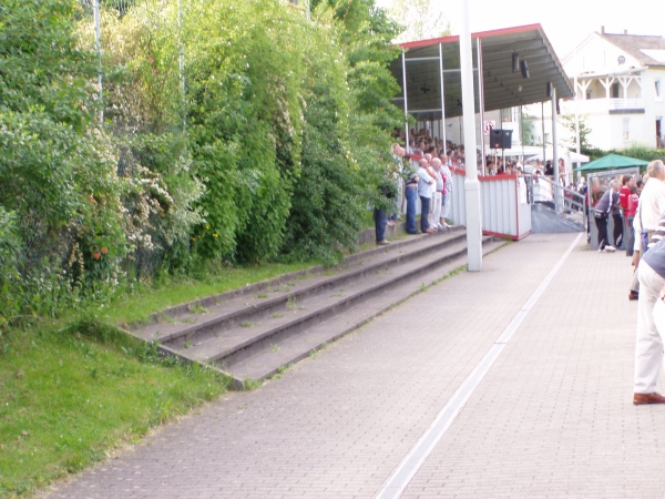 Willi-Vieler-Stadion - Iserlohn-Oestrich