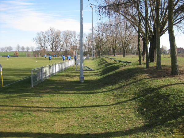 Sport- & Gemeindezentrum Altlüdersdorf - Gransee-Altlüdersdorf
