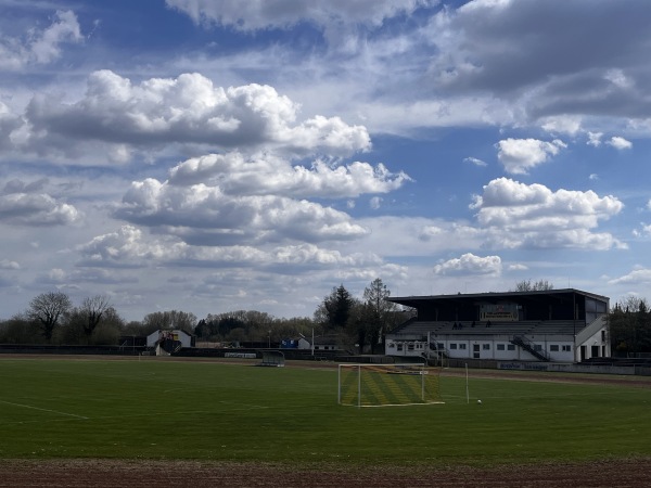 Anton-Treffer-Stadion - Neustadt/Donau