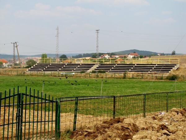 Stadiumi Rexhep Rexhepi - Glogovac (Drenas)